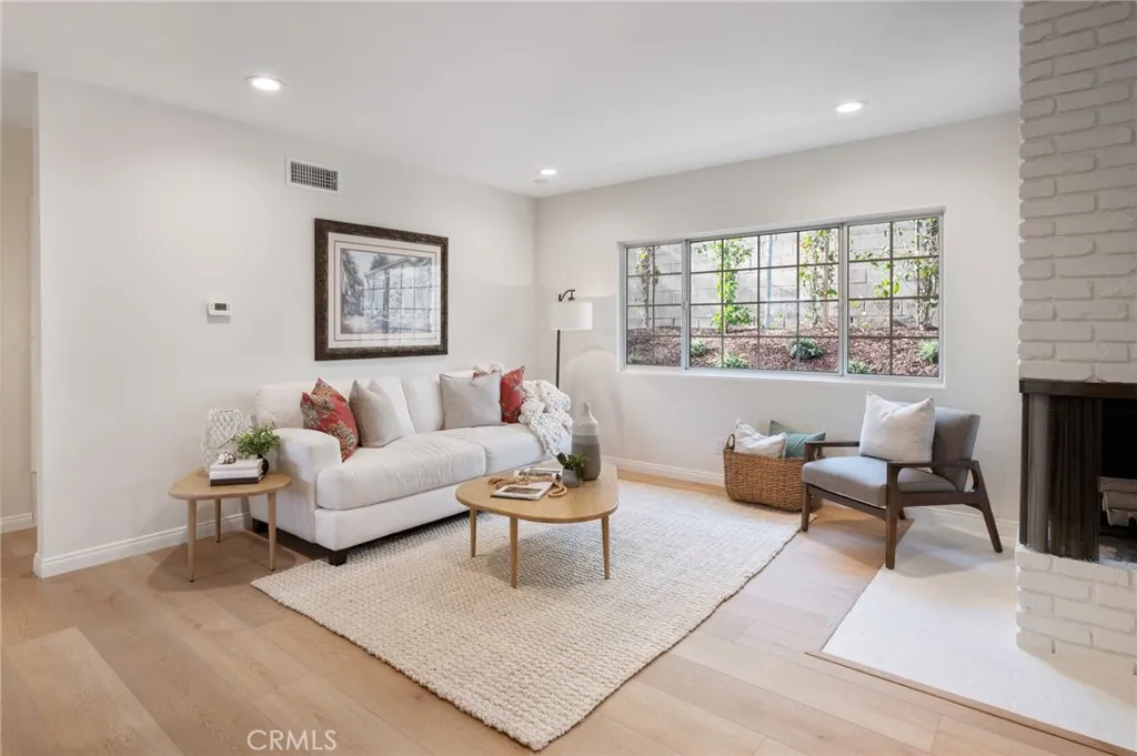 1707 Massena Avenue, Redondo Beach, California 90277 home-pic-18