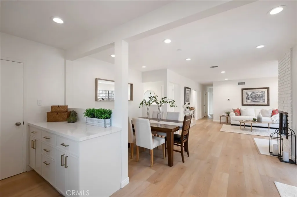 1707 Massena Avenue, Redondo Beach, California 90277 home-pic-13