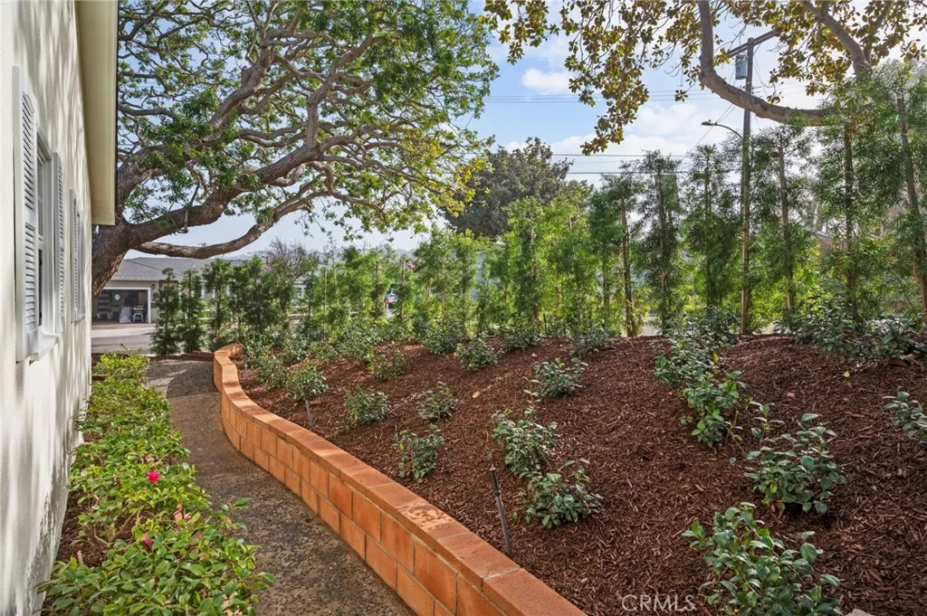 1707 Massena Avenue, Redondo Beach, California 90277 home-pic-2