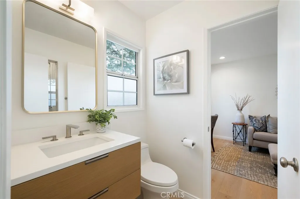 1707 Massena Avenue, Redondo Beach, California 90277 home-pic-19