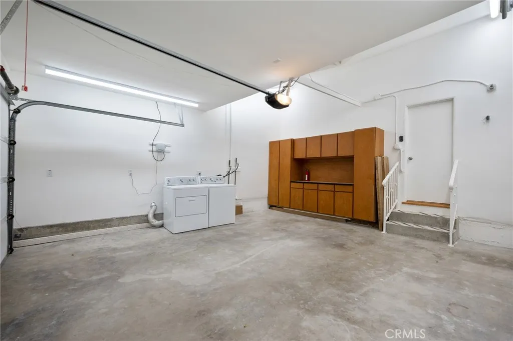 1707 Massena Avenue, Redondo Beach, California 90277 home-pic-42