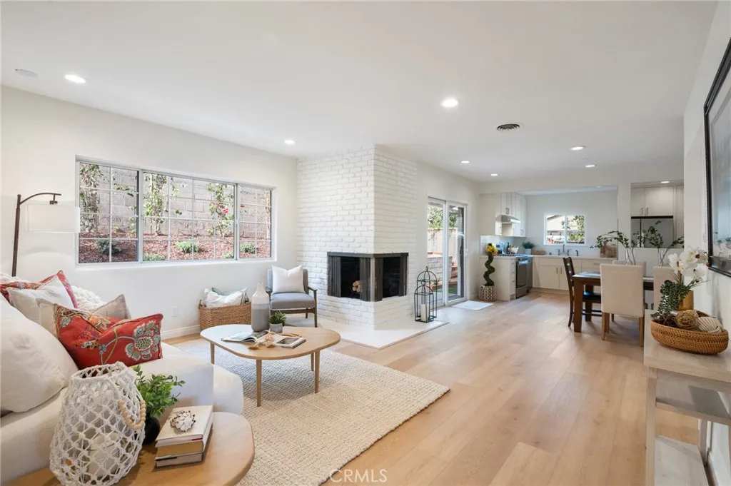 1707 Massena Avenue, Redondo Beach, California 90277 home-pic-0