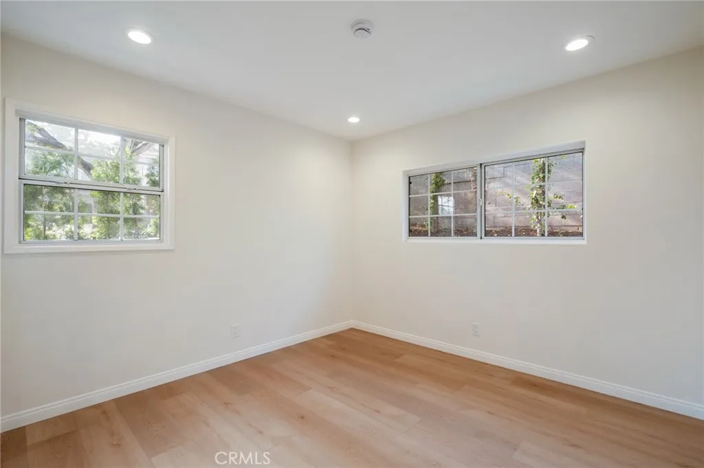 1707 Massena Avenue, Redondo Beach, California 90277 home-pic-24