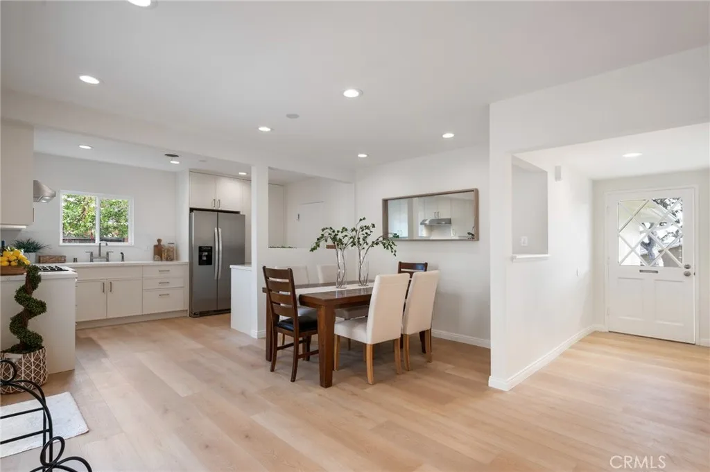1707 Massena Avenue, Redondo Beach, California 90277 home-pic-10
