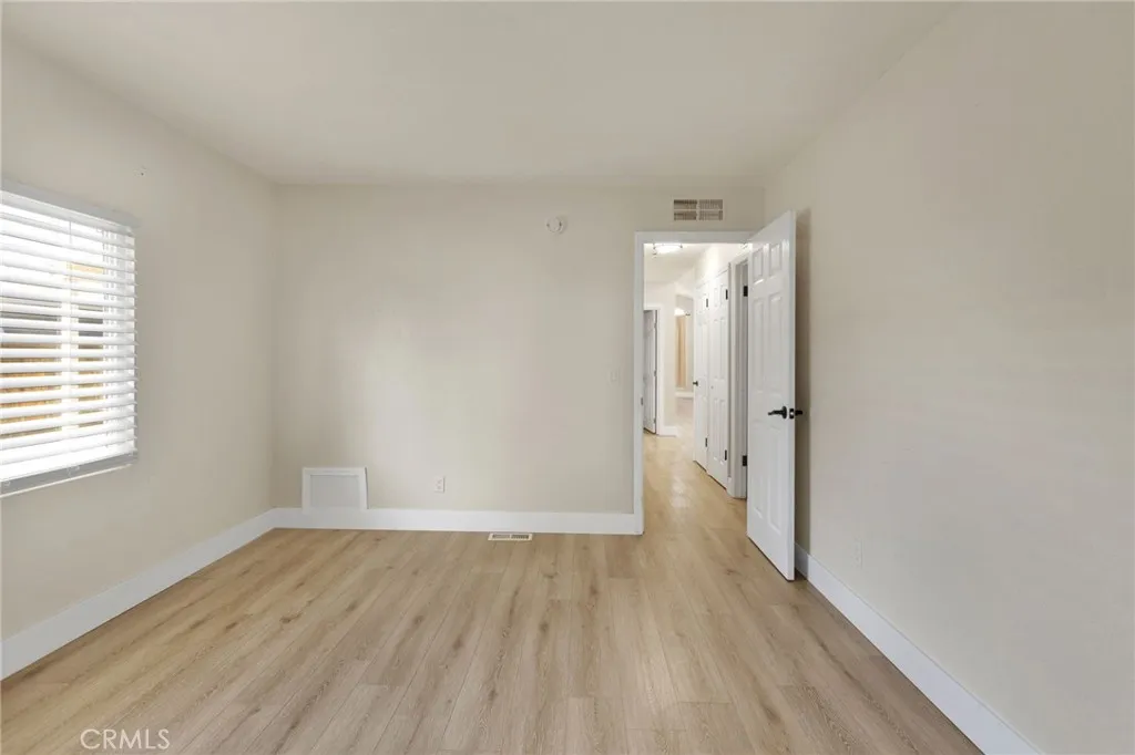 24939 Camino Del Norte, Barstow, California 92311 home-pic-18