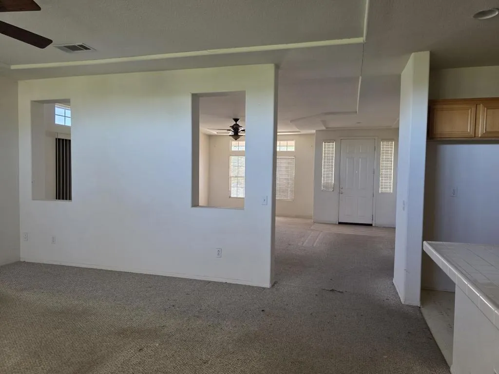 13290 Via Robles Circle, Victorville, California 92392 home-pic-20