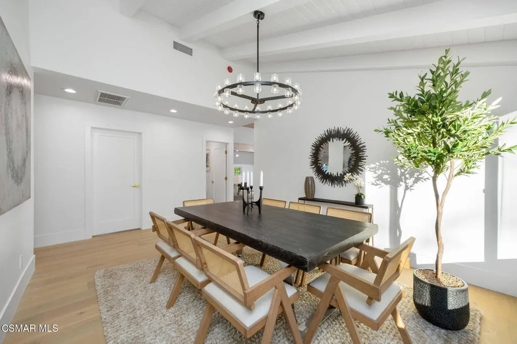 1324 La Granada Drive, Thousand Oaks, California 91362 home-pic-21