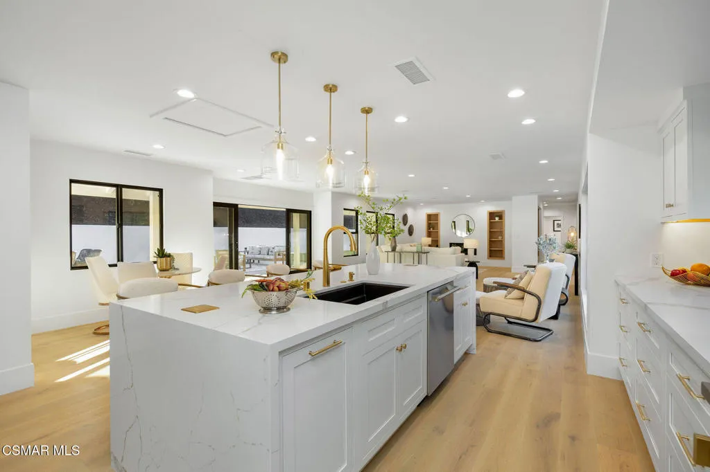 1324 La Granada Drive, Thousand Oaks, California 91362 home-pic-11
