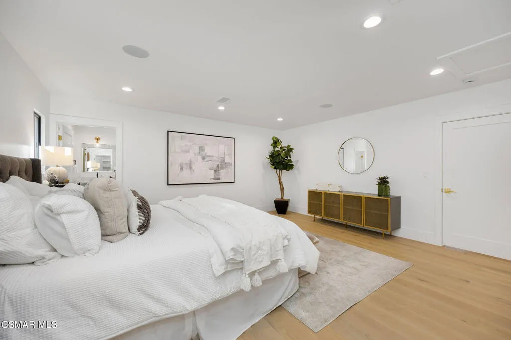 1324 La Granada Drive, Thousand Oaks, California 91362 home-pic-28