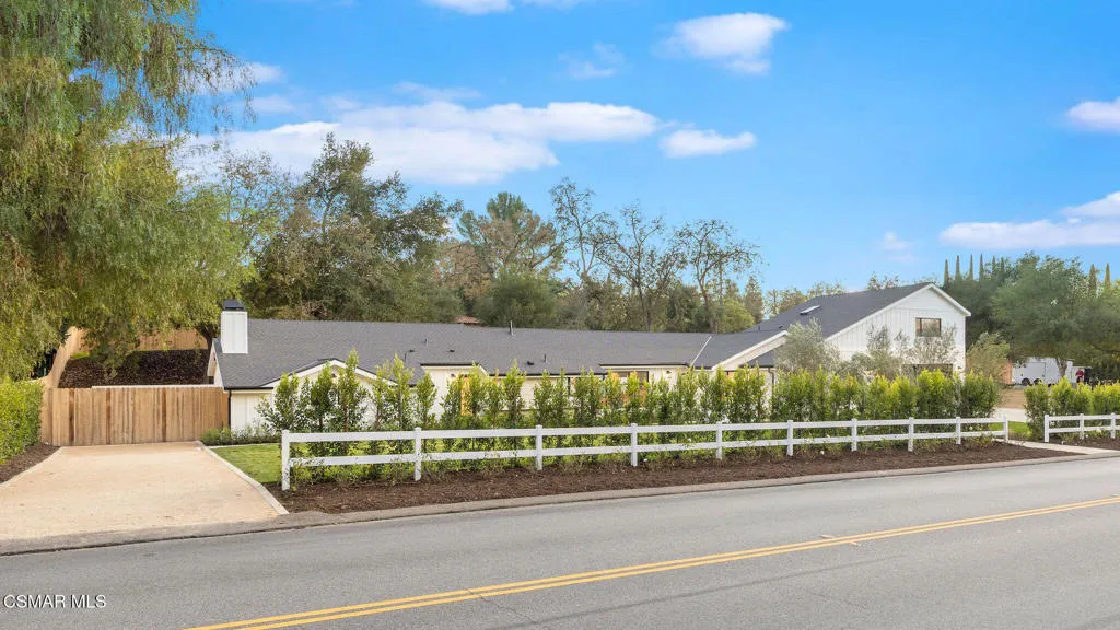 1324 La Granada Drive, Thousand Oaks, California 91362 home-pic-4