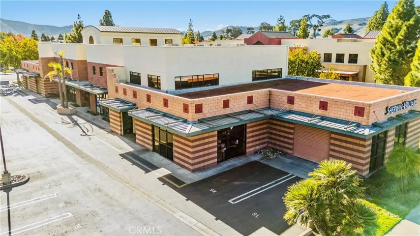 102 Cross 130, San Luis Obispo, California 93401