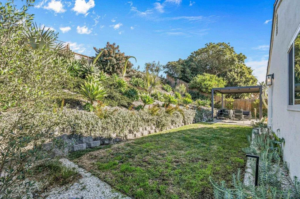 3561 Accomac Ave, San Diego, California 92111 home-pic-24