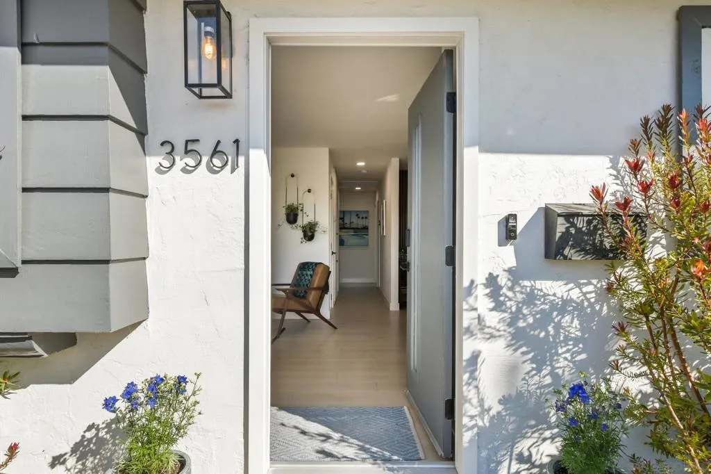 3561 Accomac Ave, San Diego, California 92111 home-pic-3