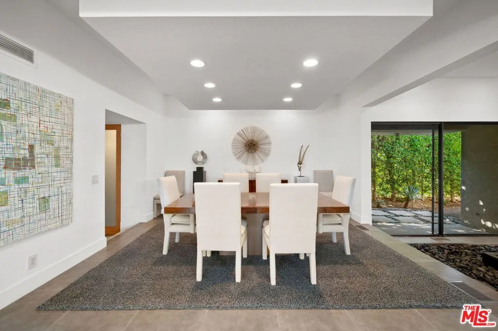 1650 E Murray Canyon Drive, Palm Springs, California 92264 home-pic-11