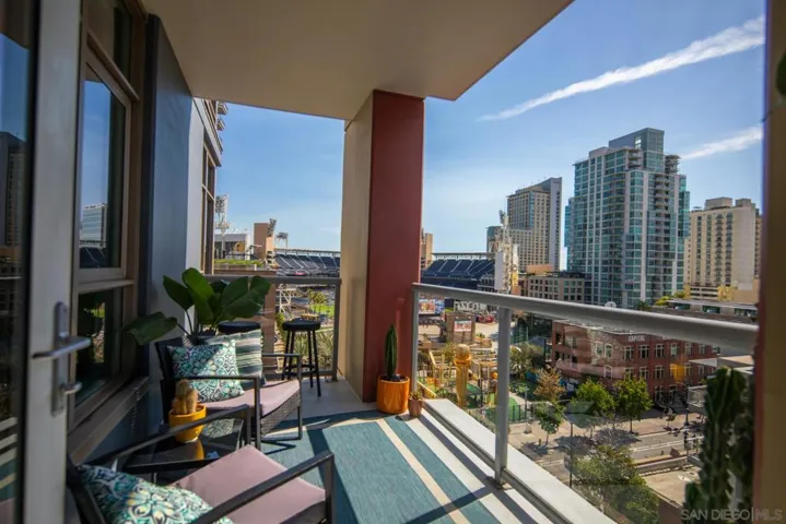 427 9th Ave 704, San Diego, California 92101