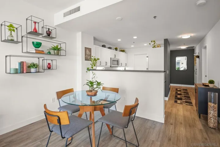 427 9th Ave 704, San Diego, California 92101