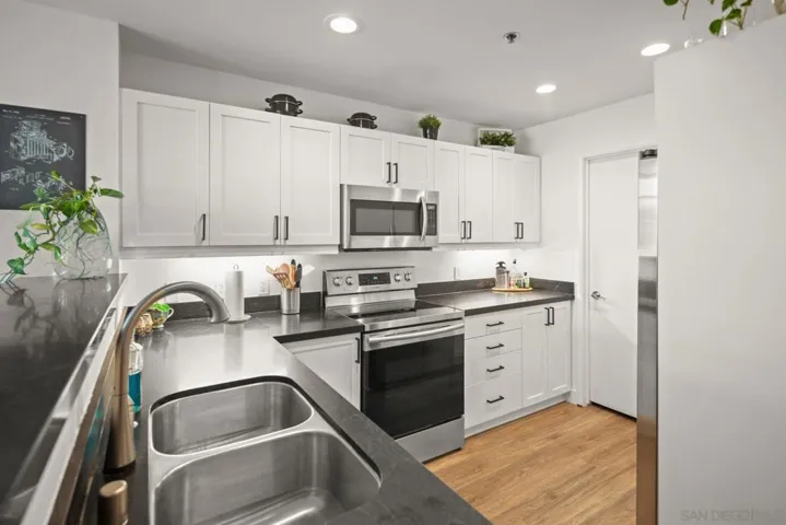 427 9th Ave 704, San Diego, California 92101