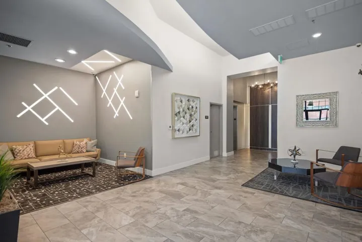427 9th Ave 704, San Diego, California 92101