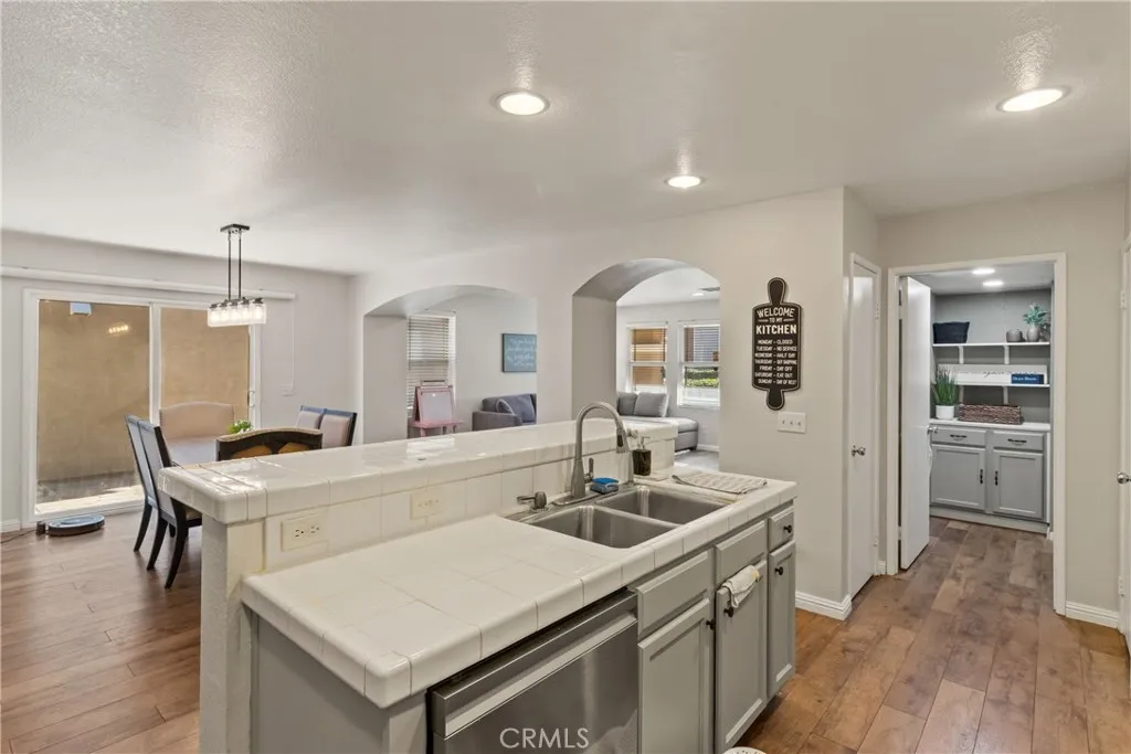 2614 Bellevue, Palmdale, California 93550 home-pic-11