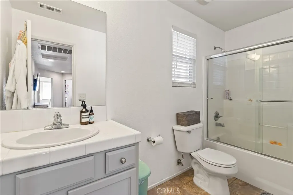2614 Bellevue, Palmdale, California 93550 home-pic-23
