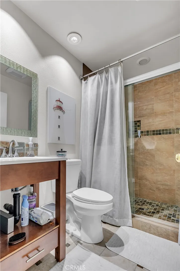 820 W Compton 20, Compton, California 90220 home-pic-14