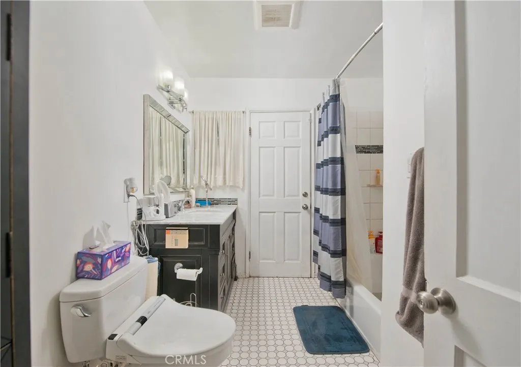 10851 Woodbine, Los Angeles, California 90034 home-pic-21