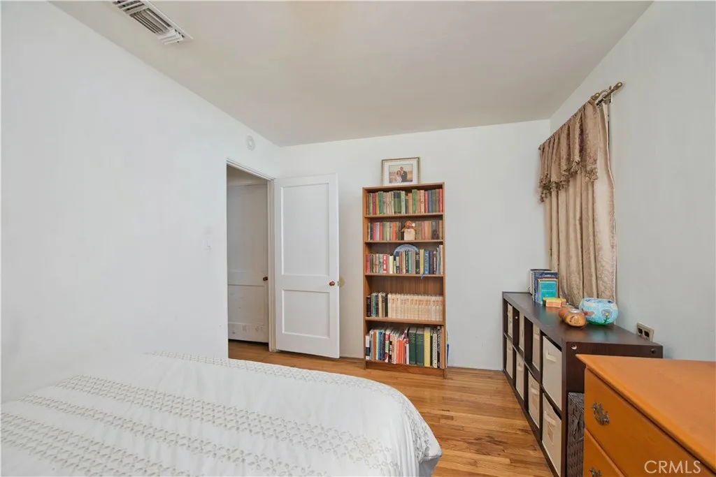 10851 Woodbine, Los Angeles, California 90034 home-pic-15