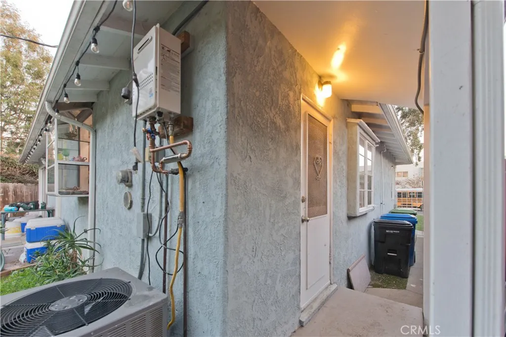 10851 Woodbine, Los Angeles, California 90034 home-pic-22