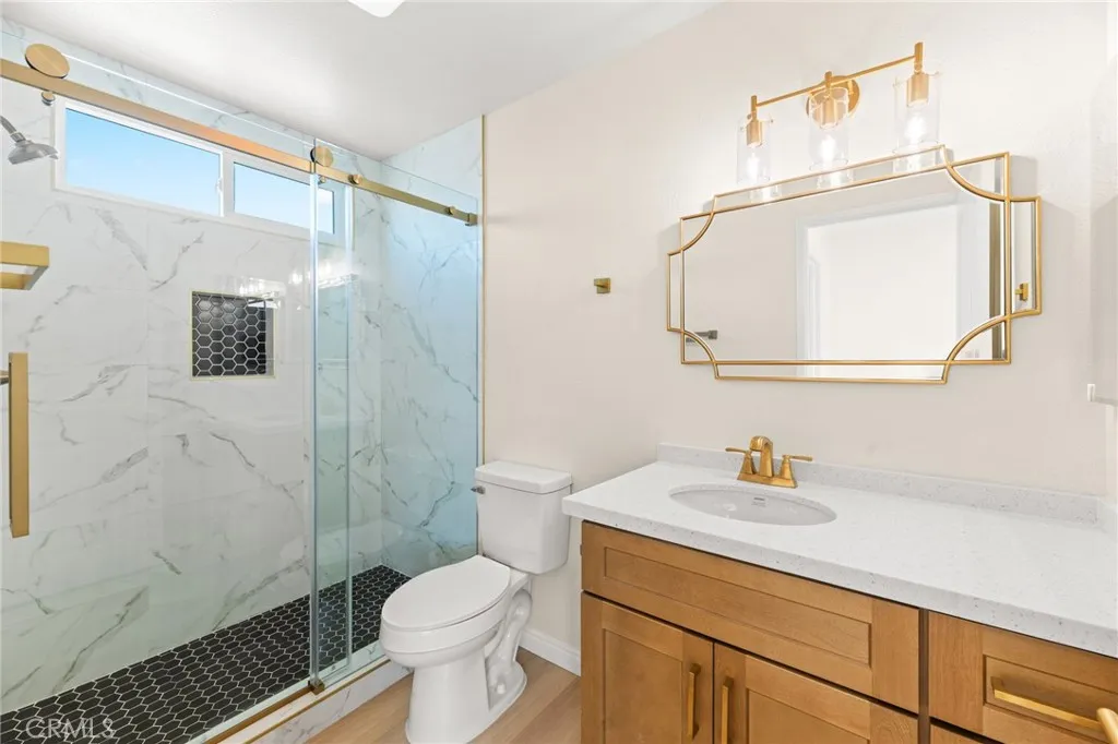 27797 Foxfire, Menifee, California 92586 home-pic-33