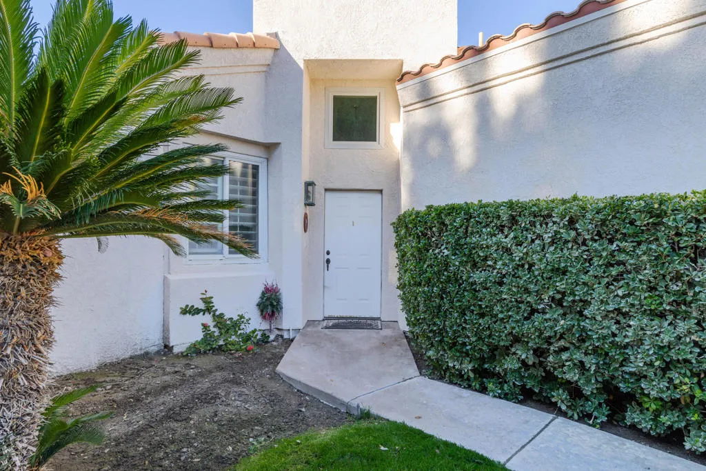 29839 Sandy Court, Cathedral City, California 92234 home-pic-3