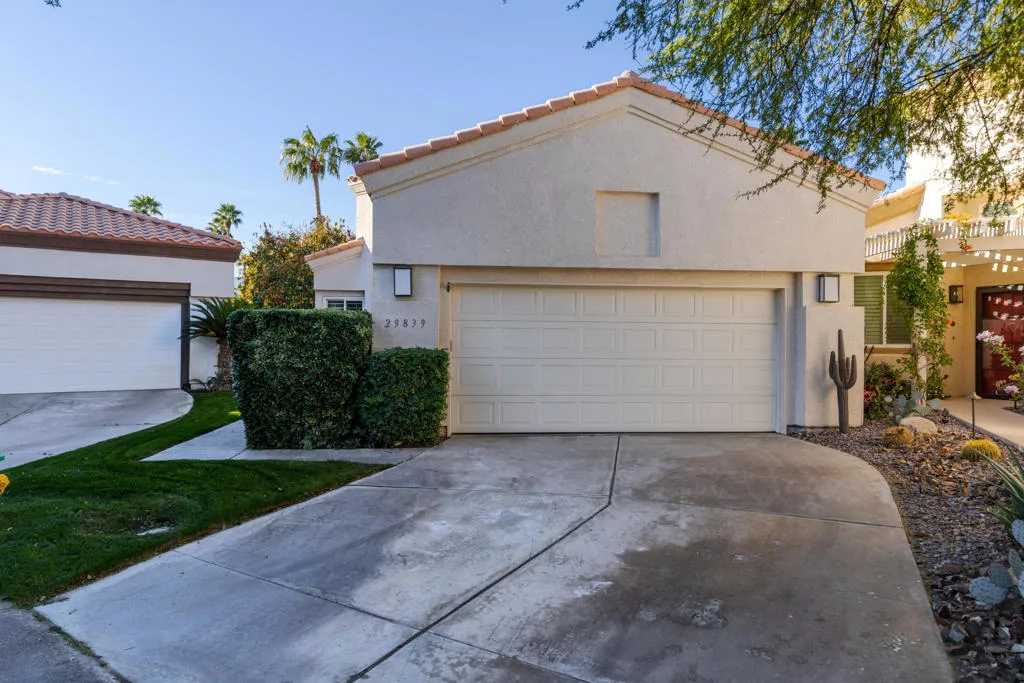 29839 Sandy Court, Cathedral City, California 92234 home-pic-2