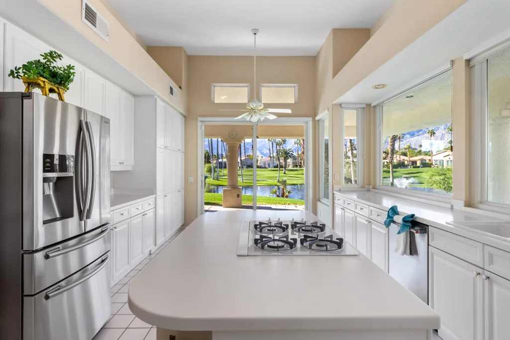 29839 Sandy Court, Cathedral City, California 92234 home-pic-16