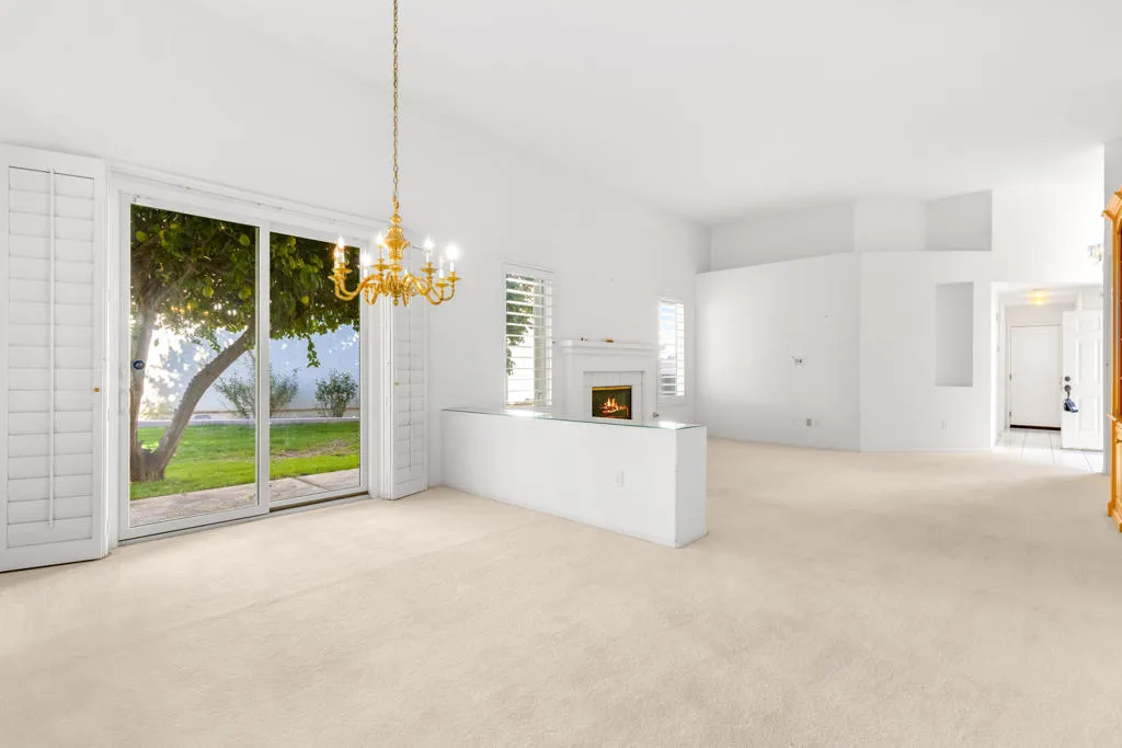 29839 Sandy Court, Cathedral City, California 92234 home-pic-12