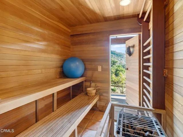MH suana 66-web-or-mls-DSC03332
