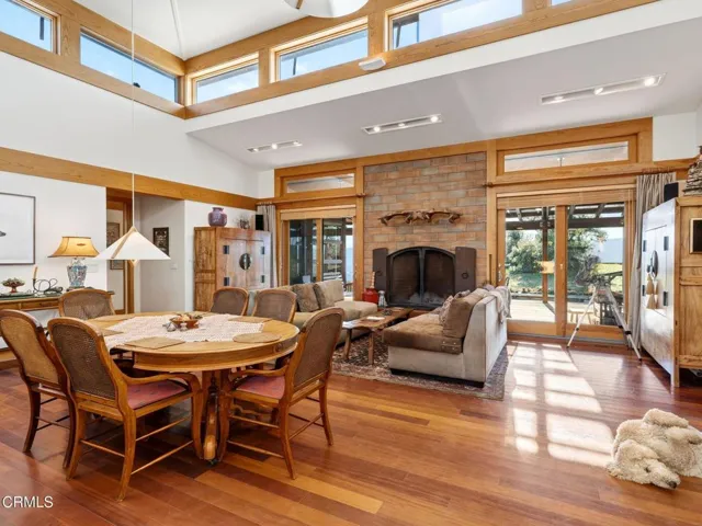 MH DIN LIV 77-web-or-mls-DSC03388