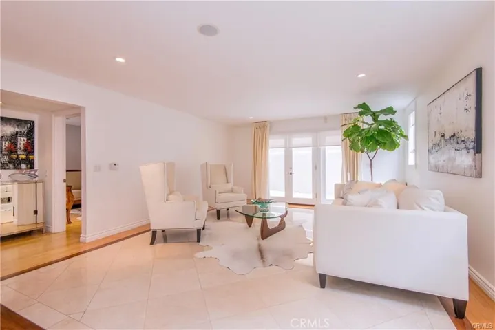 115 Waterview Street, Playa Del Rey, California 90293