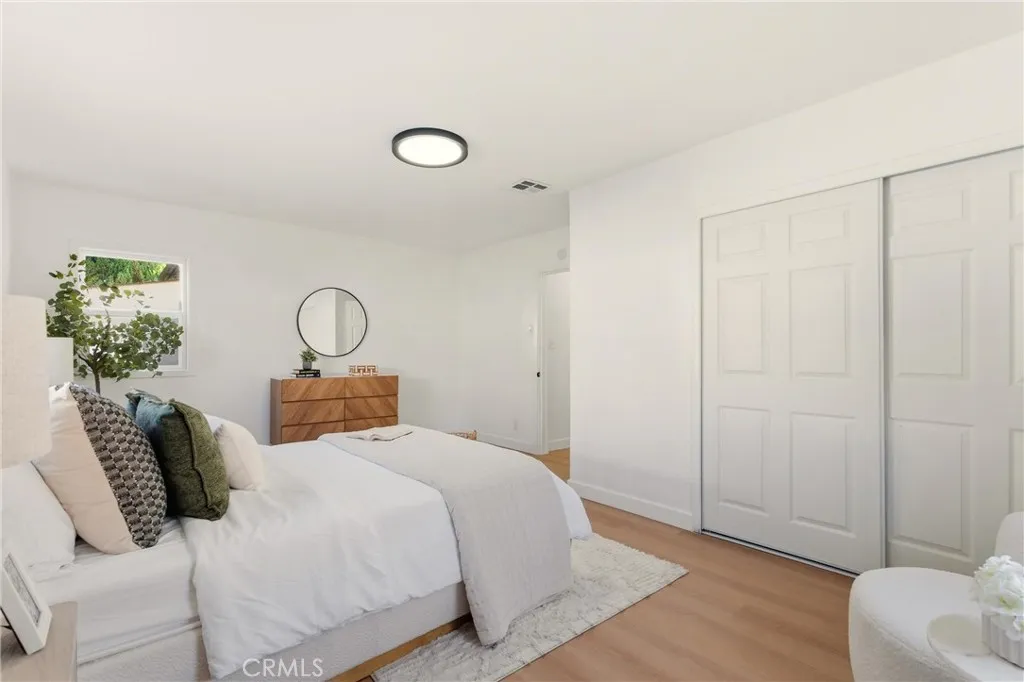 2106 Mcpherson, Los Angeles, California 90032 home-pic-16