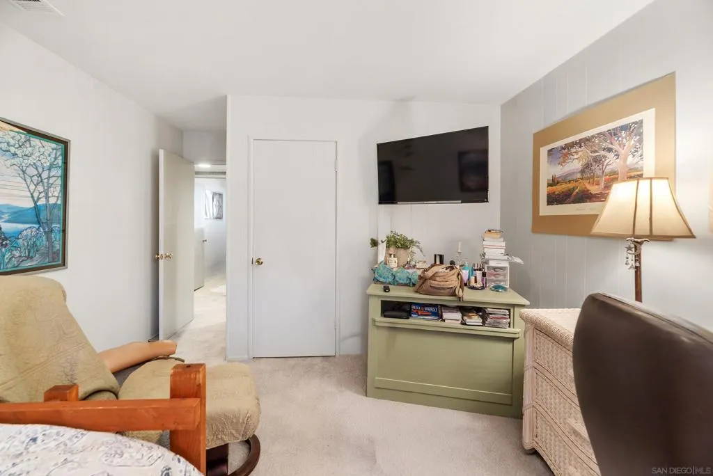 13003 Corte Susana, Poway, California 92064 home-pic-31