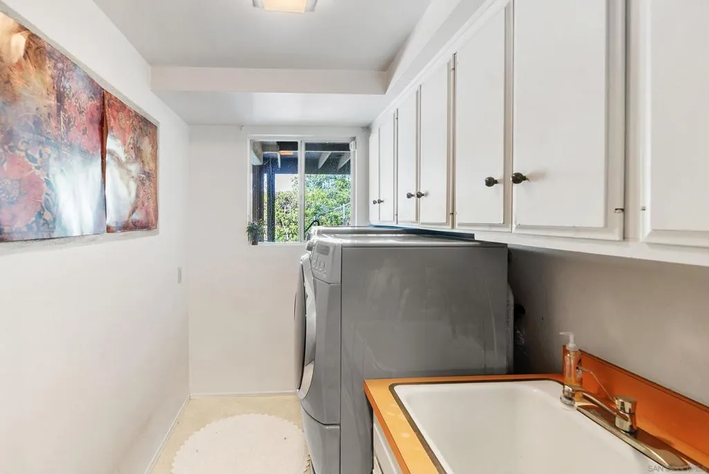 13003 Corte Susana, Poway, California 92064 home-pic-33