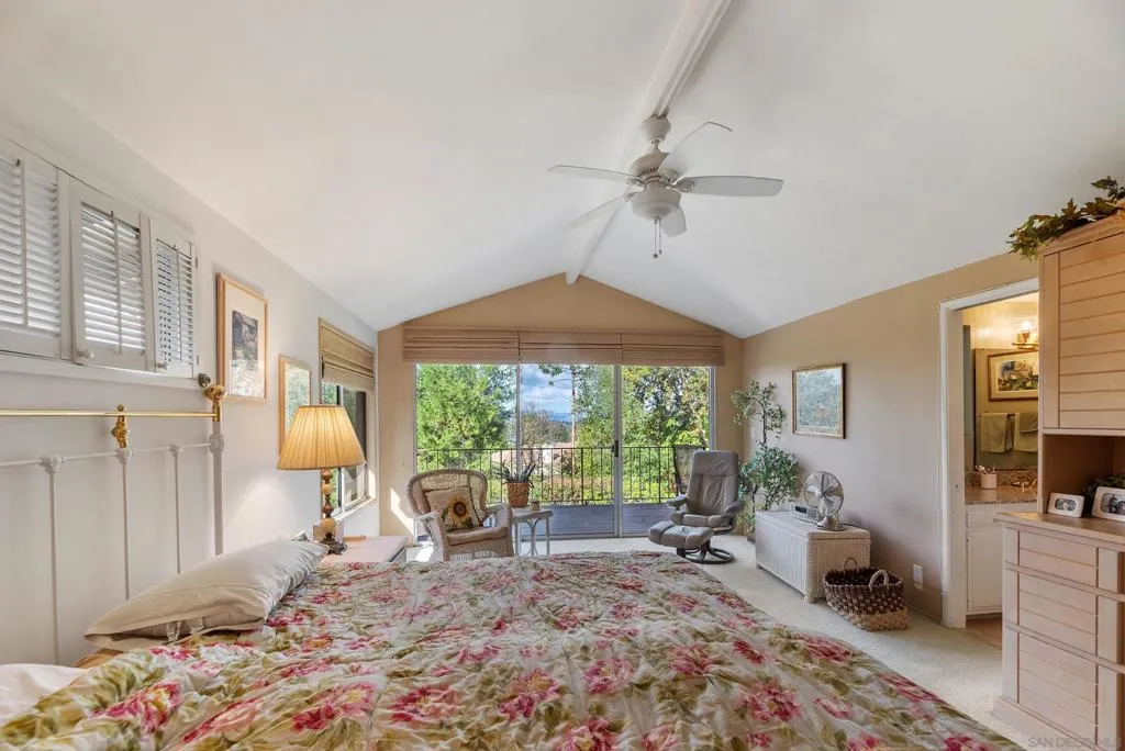 13003 Corte Susana, Poway, California 92064 home-pic-35