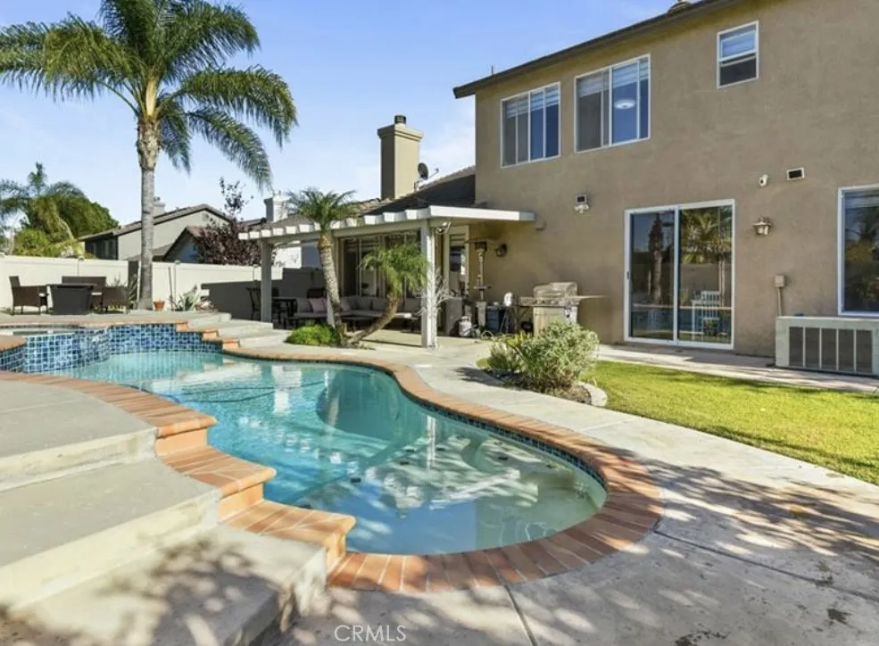 3740 Coleville, Corona, California 92881 home-pic-6