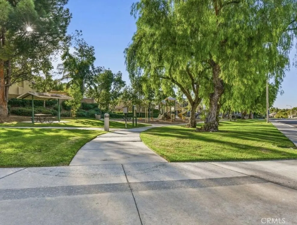 3740 Coleville, Corona, California 92881 home-pic-20