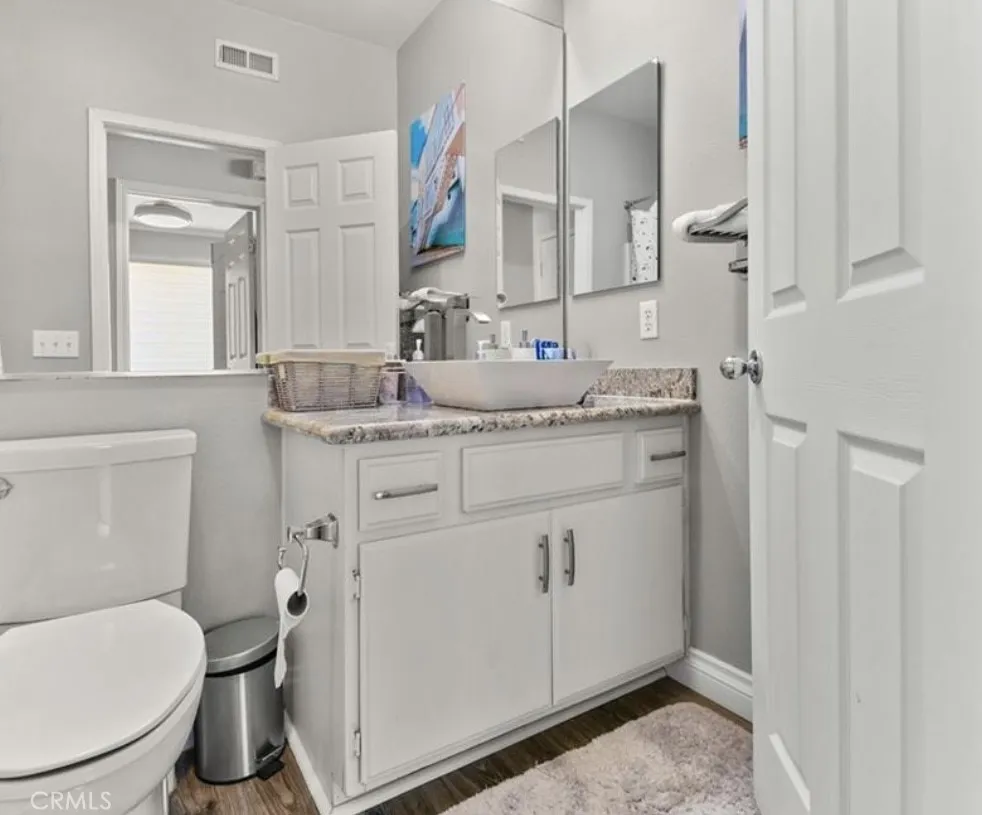 3740 Coleville, Corona, California 92881 home-pic-9