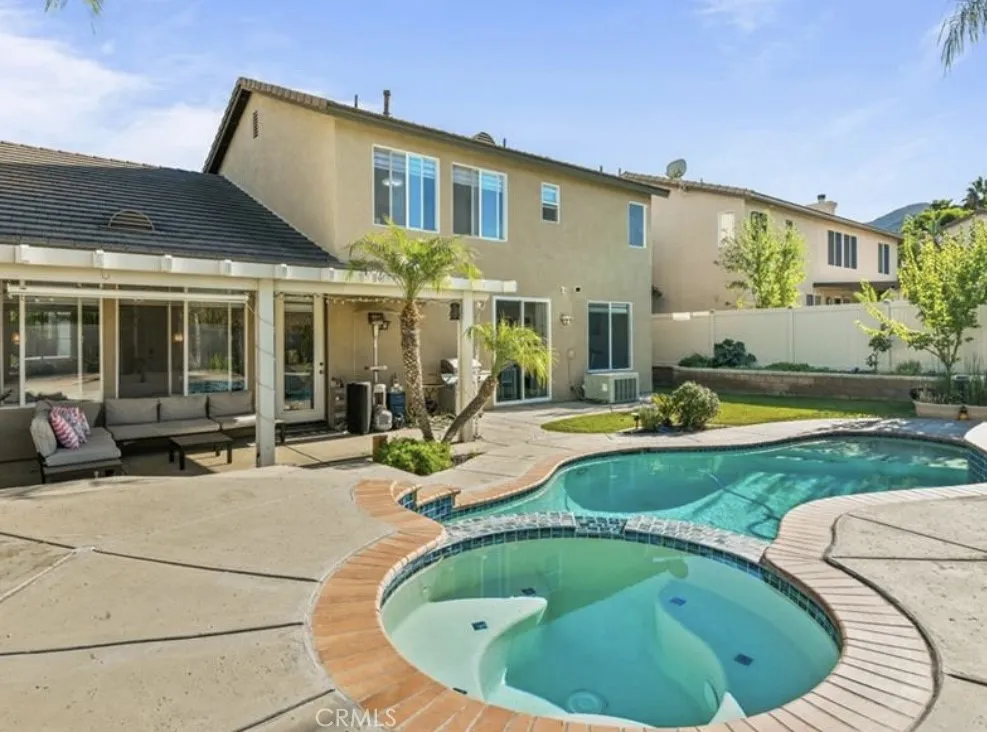 3740 Coleville, Corona, California 92881 home-pic-5