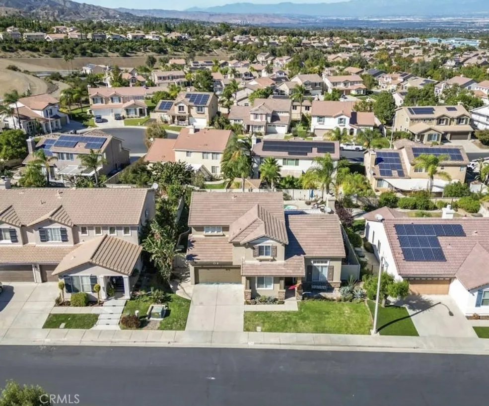 3740 Coleville, Corona, California 92881 home-pic-16