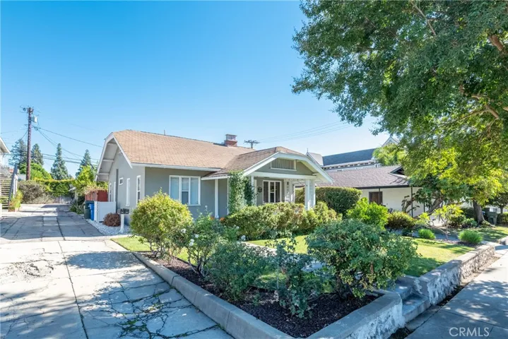 128 N Ivy Avenue, Monrovia, California 91016
