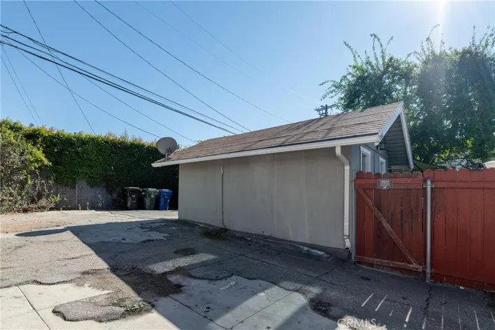 128 N Ivy Avenue, Monrovia, California 91016