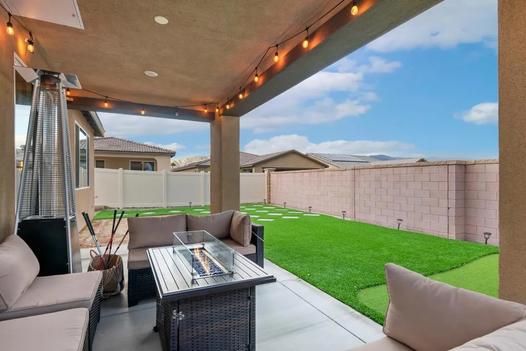 11850 E Crescent Street, Desert Hot Springs, California 92240 home-pic-20