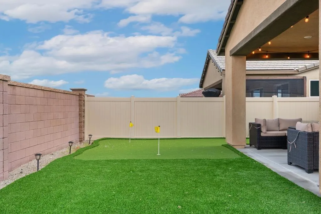 11850 E Crescent Street, Desert Hot Springs, California 92240 home-pic-21