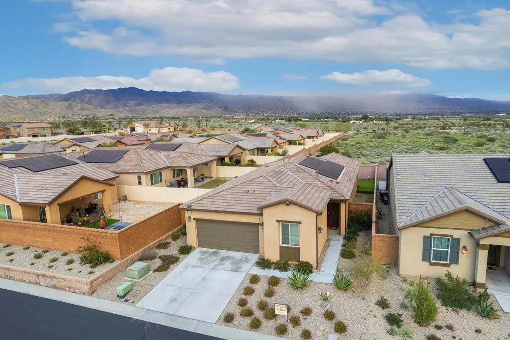 11850 E Crescent Street, Desert Hot Springs, California 92240 home-pic-24